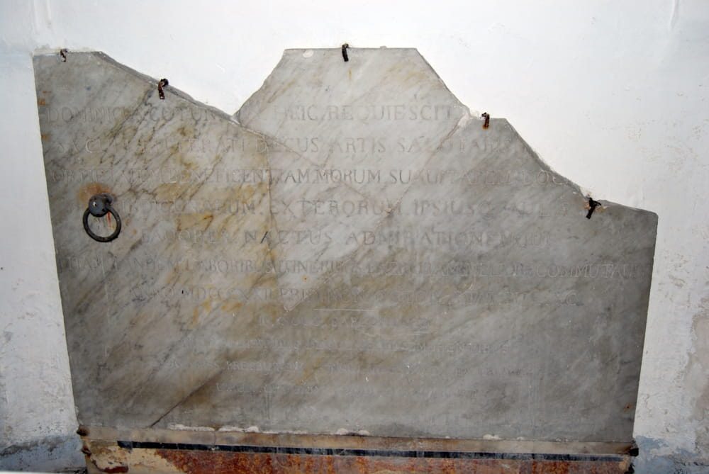 Domenico Cotugno's tomb, Naples (1).jpg